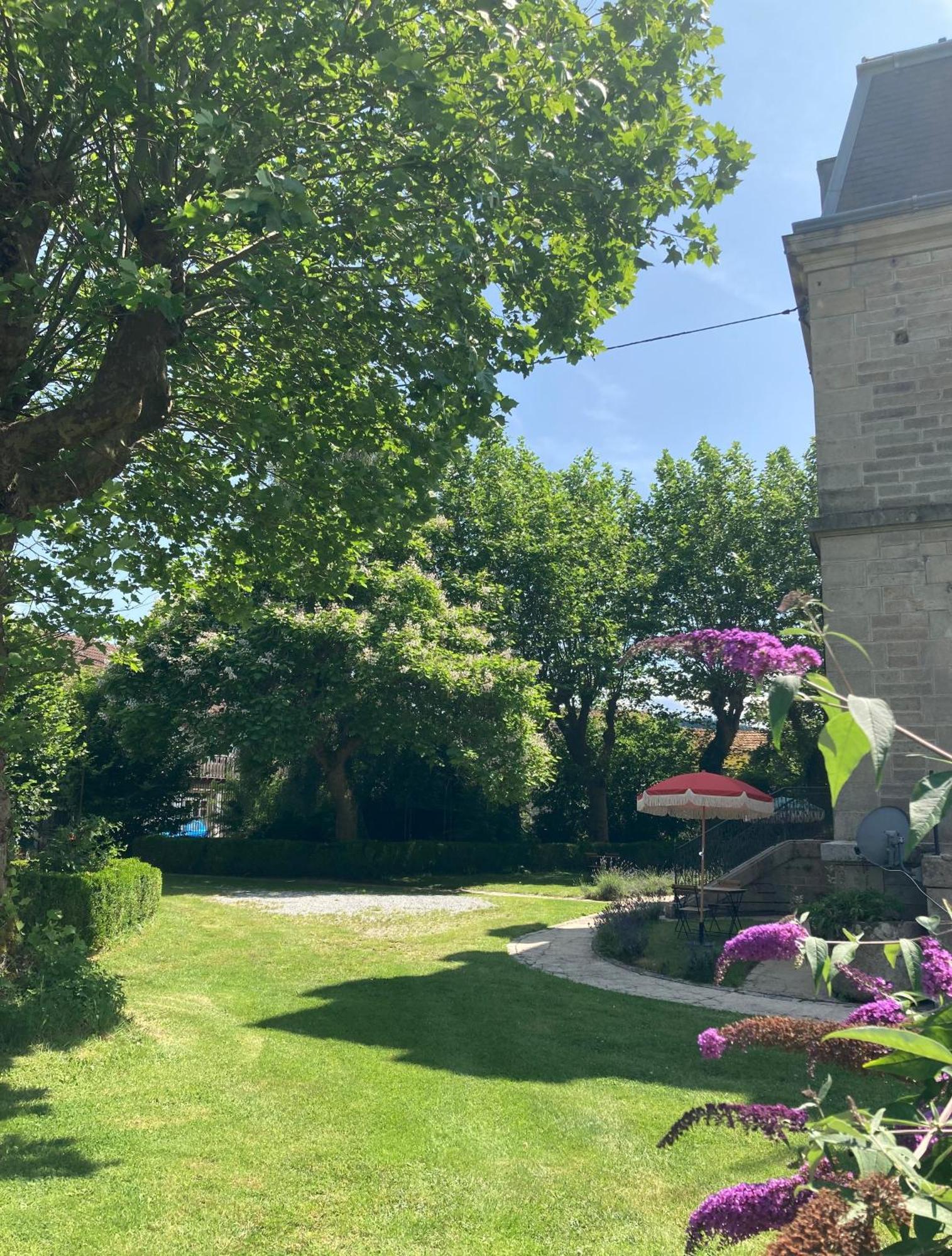 Chateau Gioux Saint-Pierre-Bellevue Exterior foto